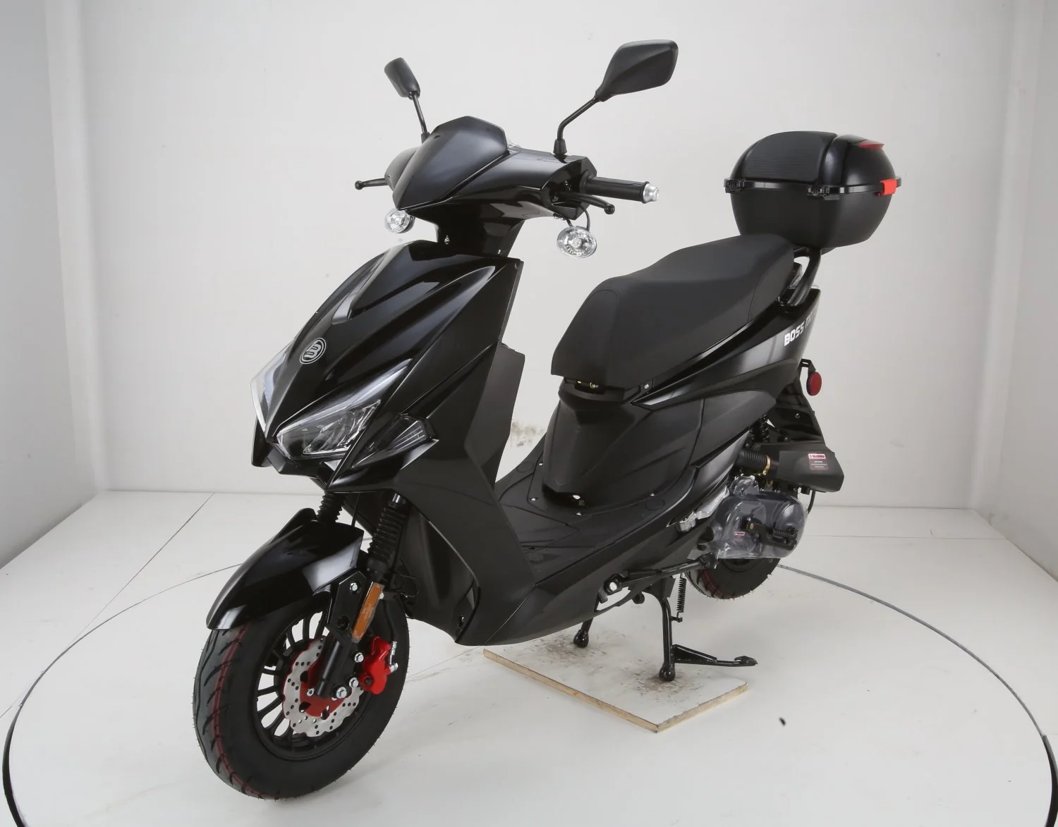 Agile 50 Scooter - Image 3