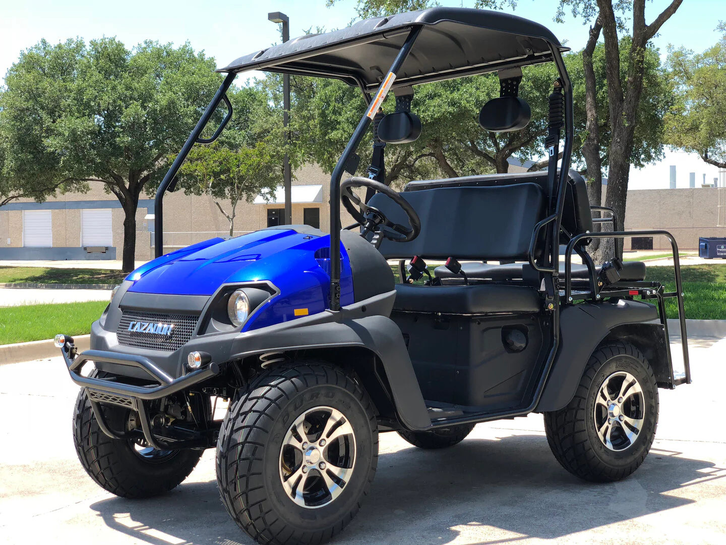 Cazador Eagle 400 EFI 4X4 Golf Cart - Image 3