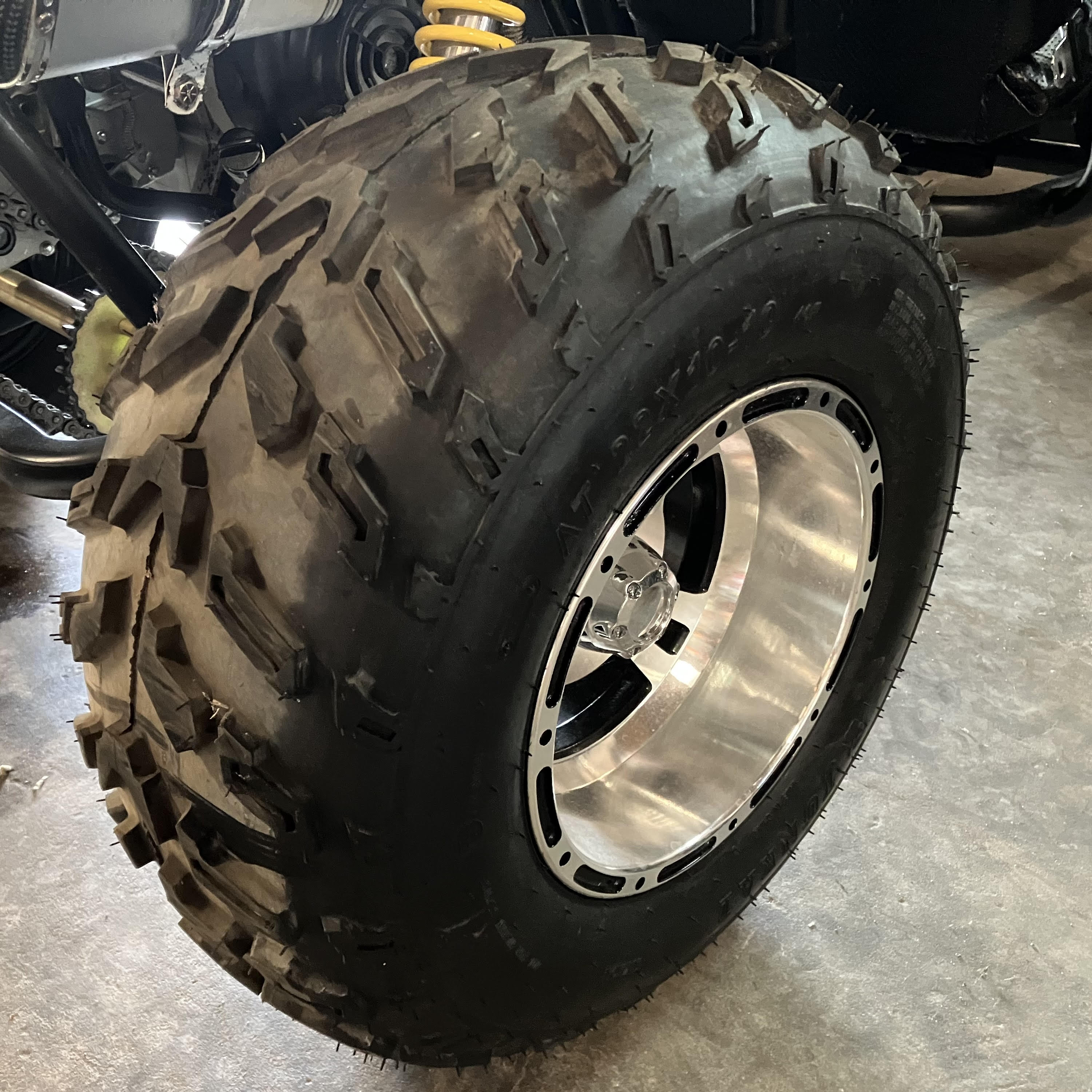 Dongfang 200 Rear 22x10-10 Tire