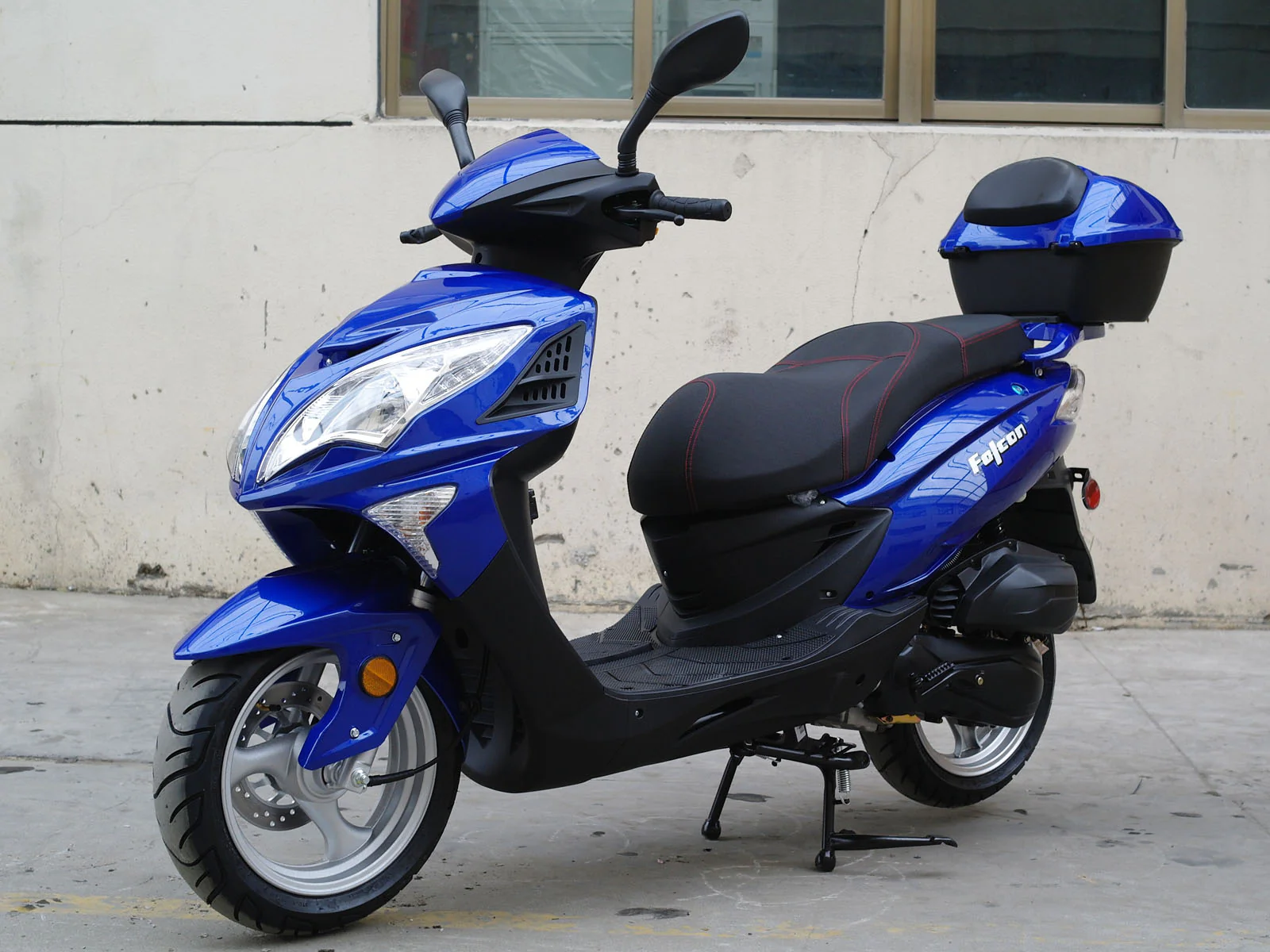 Dongfang Falcon 200SC Scooter - Image 3
