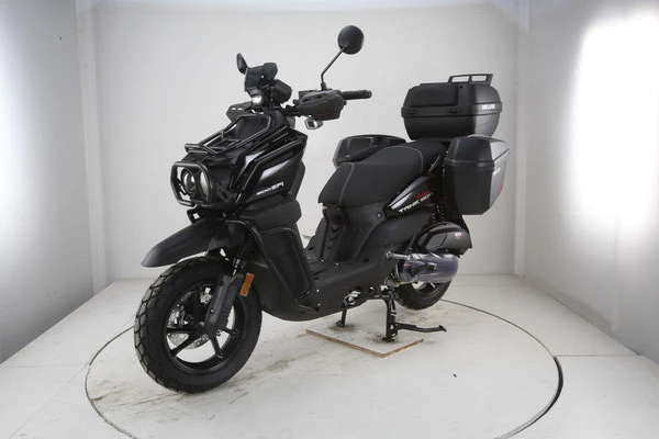 Tank 200 EFI DLX Scooter - Image 4