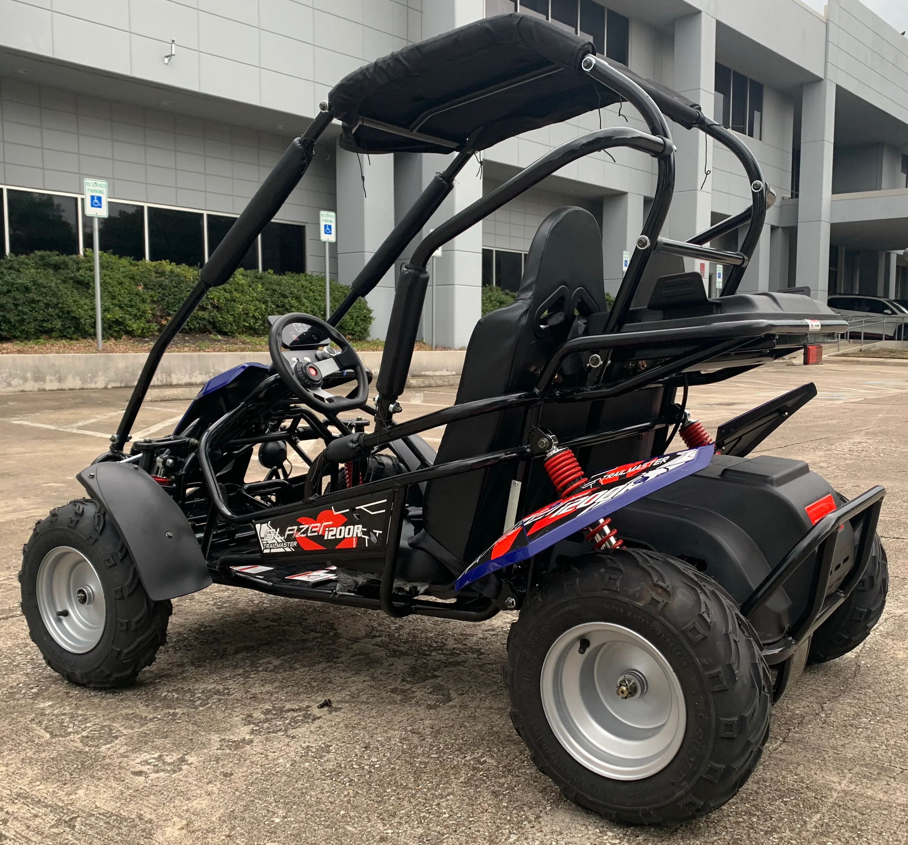 Trailmaster Blazer i200R Electric Youth Go-Kart Buggy - Image 3