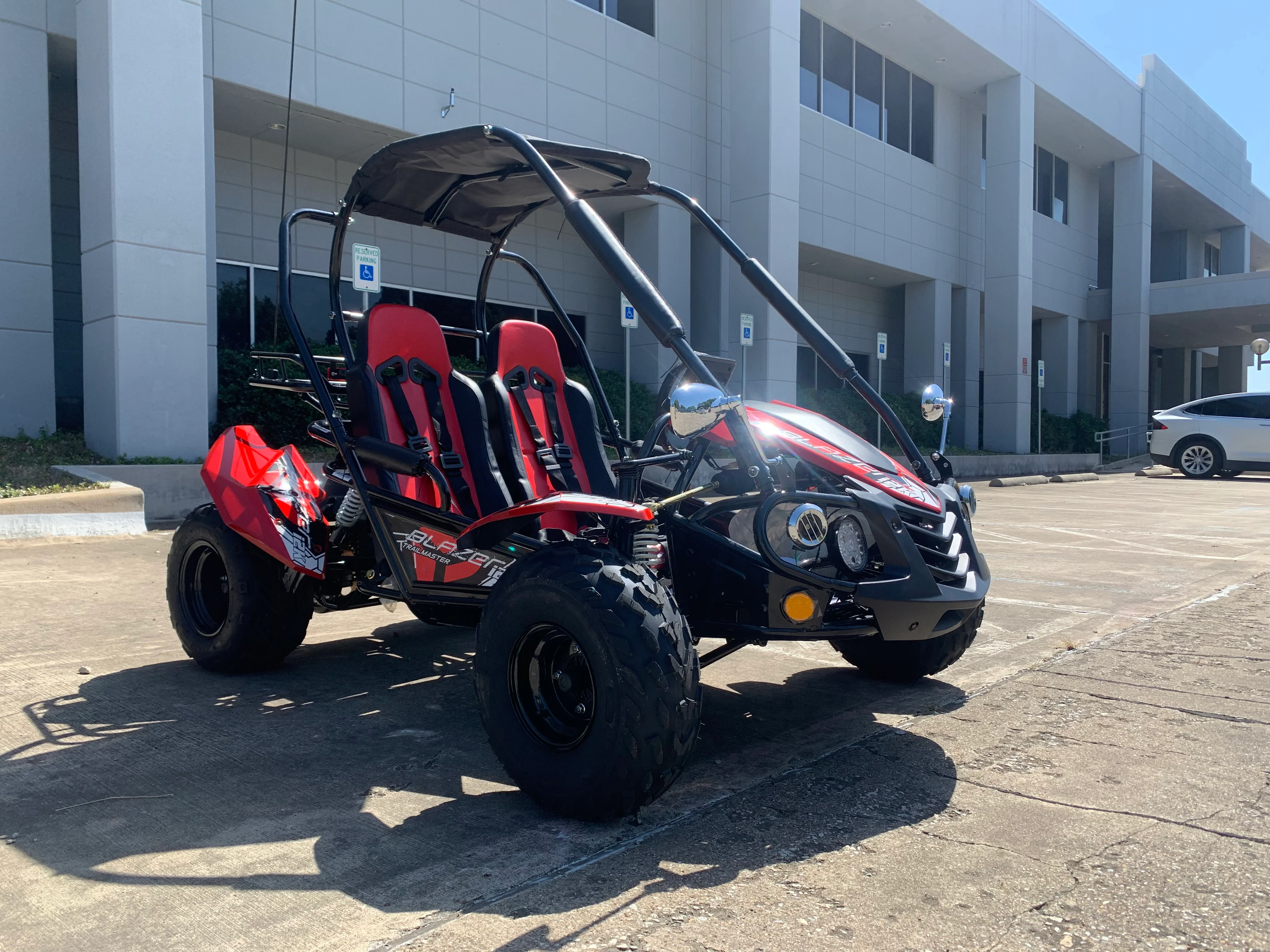 Trailmaster Blazer i2K Electric Adult Go-Kart Buggy - Image 5