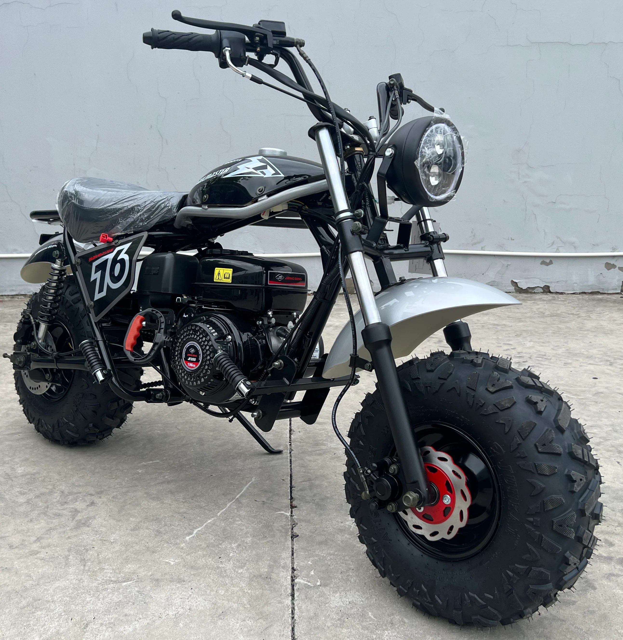 Trailmaster Hurricane 200 Pro Offroad Mini Bike - Image 2