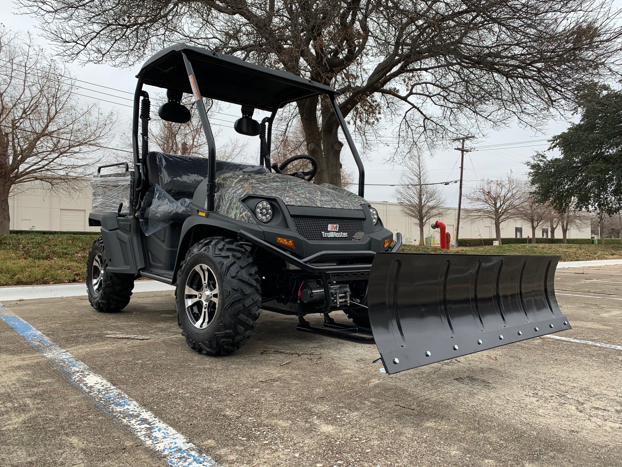 Trailmaster Golf Cart and UTV Snow Plow - Image 3